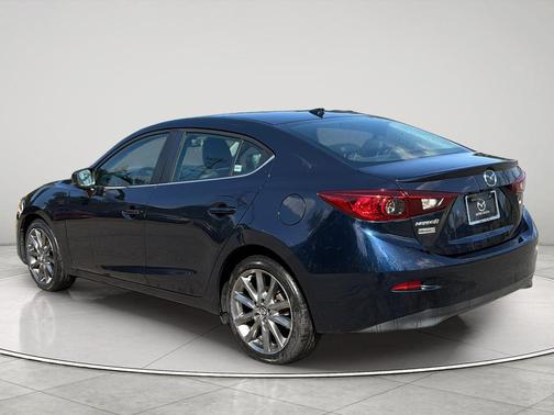 Deep Crystal Blue Mica 2018 Mazda Mazda3 Touring