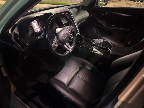 2018 INFINITI Q50 2.0t LUXE