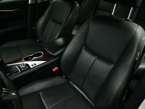 2018 INFINITI Q50 2.0t LUXE