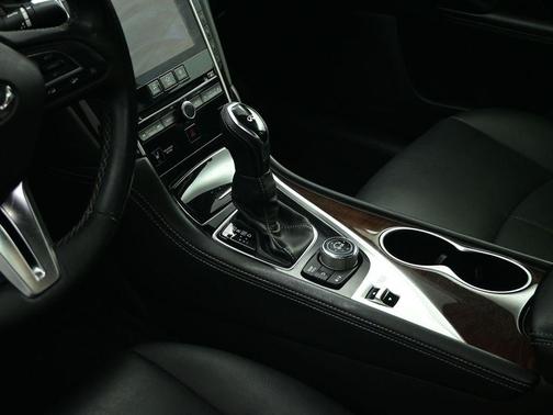 2018 INFINITI Q50 2.0t LUXE