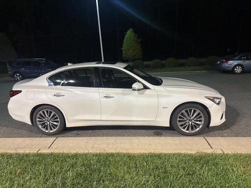 2018 INFINITI Q50 2.0t LUXE
