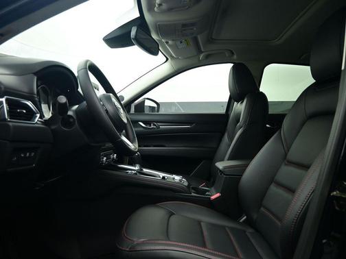 2025 Mazda CX-5 Carbon Edition