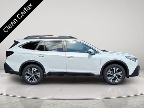 Crystal White Pearl 2020 Subaru Outback Limited