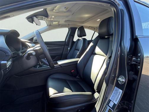 2025 Mazda Mazda3 FWD w/Preferred Package