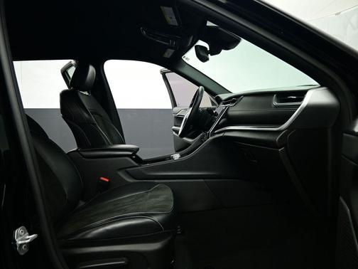 2022 Jeep Grand Cherokee L Altitude