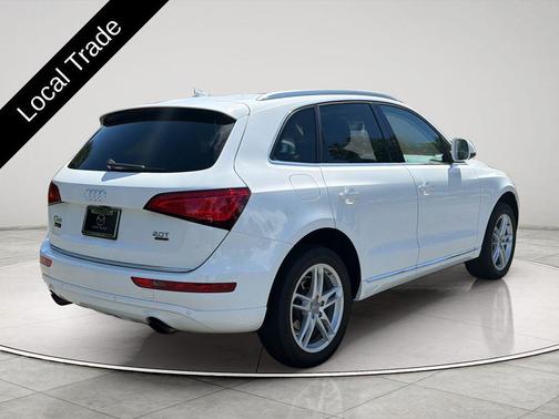 Glacier White Metallic 2015 Audi Q5 2.0T Premium Plus