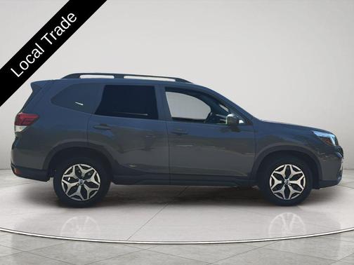 Magnetite Gray Metallic 2020 Subaru Forester Premium