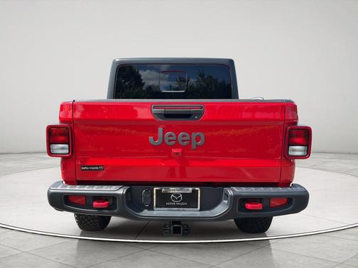 Firecracker Red Clearcoat 2020 Jeep Gladiator Rubicon