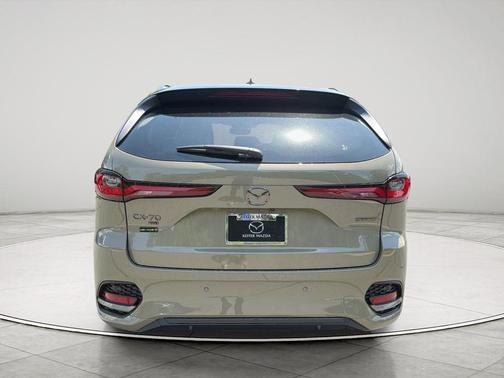Zircon Sand Metallic 2026 Mazda CX-70 3.3 Turbo S Premium