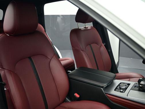 2025 Mazda CX-70 PHEV Premium Plus Package