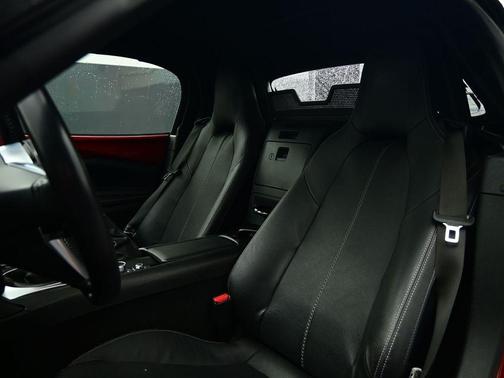 2022 Mazda MX-5 Miata Grand Touring