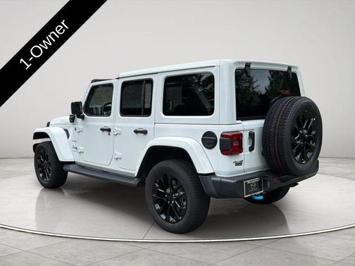 Bright White Clearcoat 2023 Jeep Wrangler 4xe Sahara