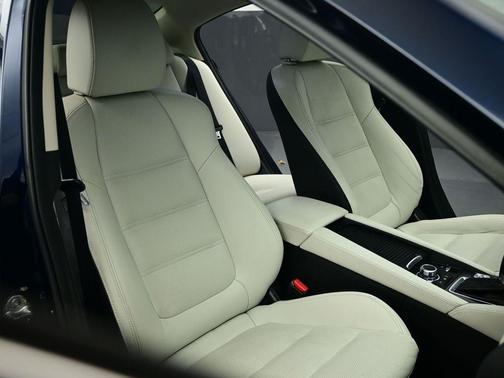 2016 Mazda Mazda6 i Grand Touring