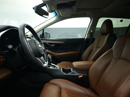 2020 Subaru Outback Touring XT