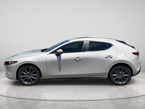Platinum Quartz Metallic 2026 Mazda Mazda3 FWD w/Preferred Package