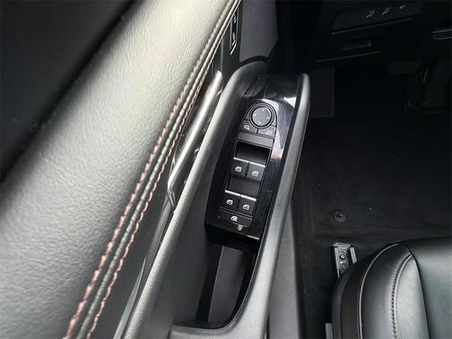 2023 Mazda Mazda3 FWD w/Preferred Package