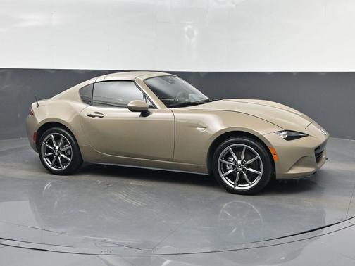2023 Mazda MX-5 Miata RF Grand Touring