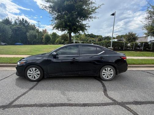 Super Black 2022 Nissan Sentra S