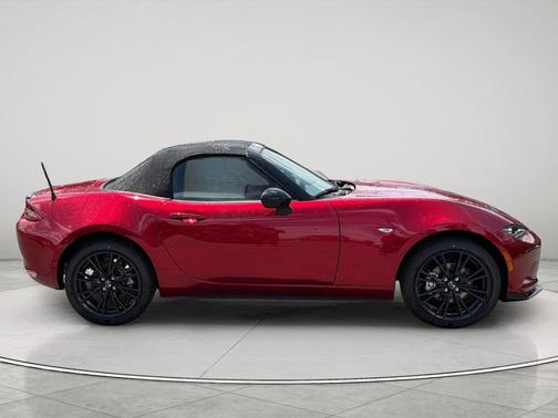 Soul Red Crystal Metallic 2026 Mazda MX-5 Miata Club