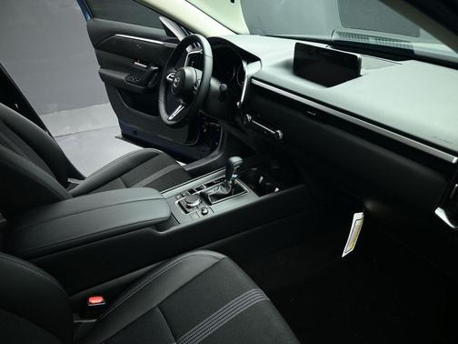 2025 Mazda CX-50 2.5 S Select Package