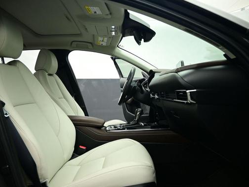 2024 Mazda CX-30 2.5 S Premium Package