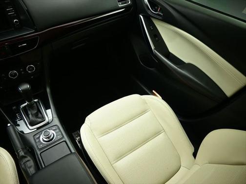 2015 Mazda Mazda6 i Grand Touring