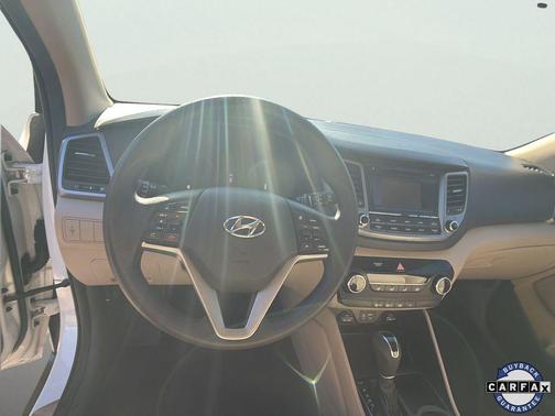 2018 Hyundai TUCSON SE