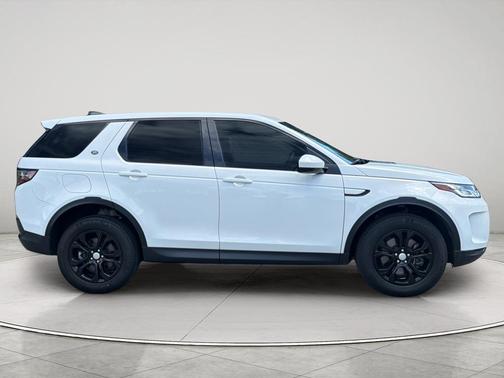 Ostuni Pearl White 2023 Land Rover Discovery Sport S