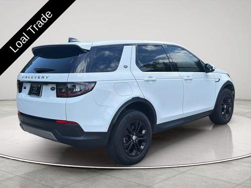 Ostuni Pearl White 2023 Land Rover Discovery Sport S