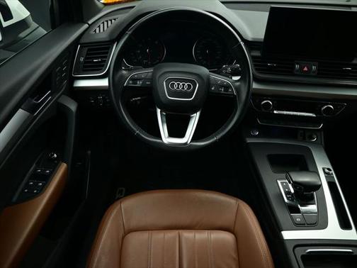 2022 Audi Q5 45 Komfort
