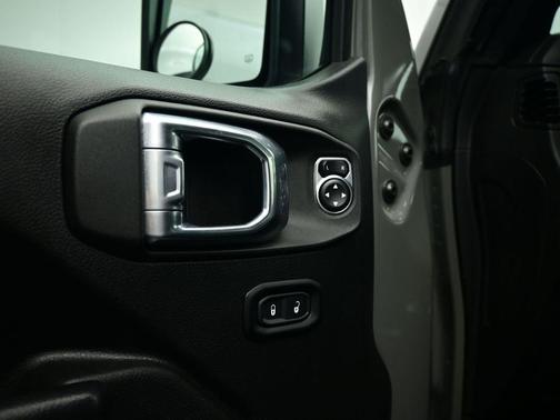 2021 Jeep Gladiator Sport S