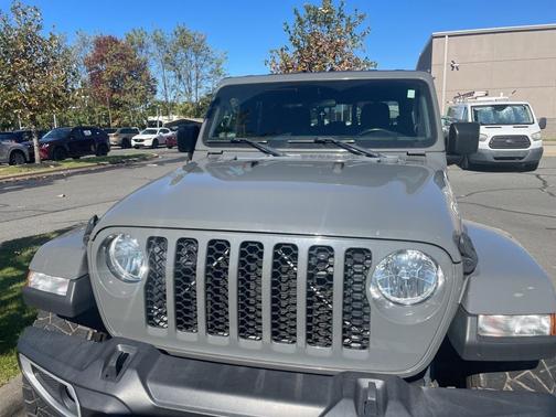 2021 Jeep Gladiator Sport S
