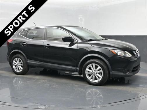 2017 Nissan Rogue Sport S
