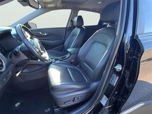 2023 Hyundai KONA Limited