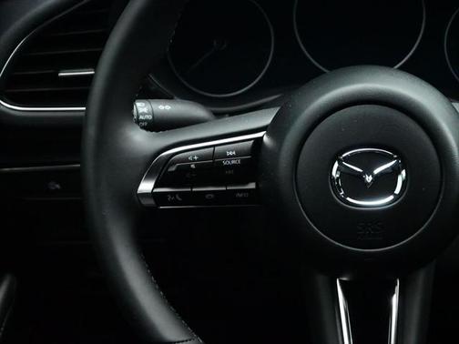 2025 Mazda Mazda3 FWD w/Preferred Package