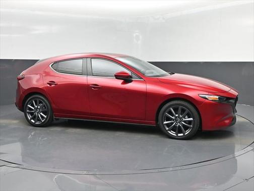 2025 Mazda Mazda3 FWD w/Preferred Package