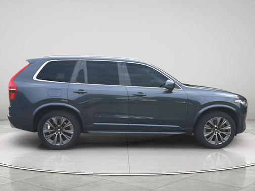 Denim Blue Metallic 2020 Volvo XC90 T5 Momentum