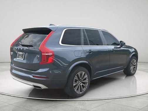 Denim Blue Metallic 2020 Volvo XC90 T5 Momentum