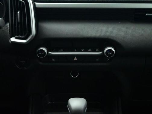 2025 Mazda CX-50 Hybrid Preferred Package