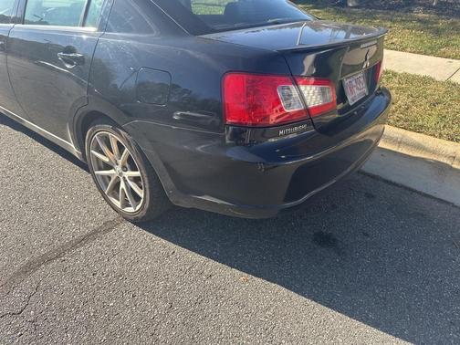 2011 Mitsubishi Galant Base