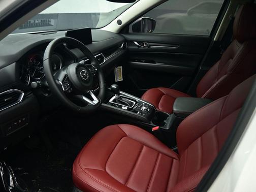 2025 Mazda CX-5 Carbon Edition