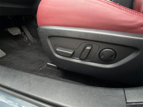 2023 Mazda CX-30 2.5 S Carbon Edition