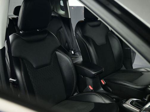 2017 Jeep New Compass Latitude