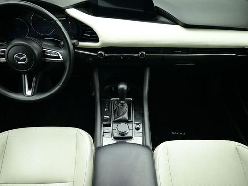 2020 Mazda Mazda3 FWD w/Premium Package