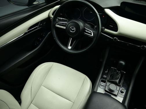 2020 Mazda Mazda3 FWD w/Premium Package