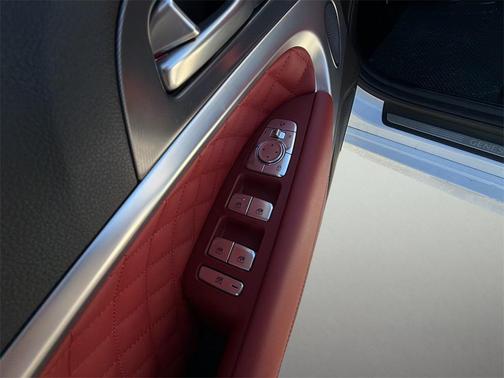 2025 Genesis G70 3.3T RWD Sport Advanced