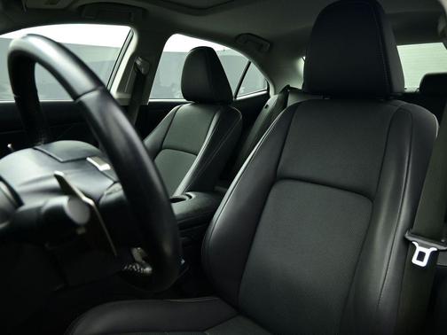 2019 Lexus IS 300 Base