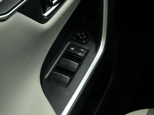 2020 Toyota RAV4 Limited