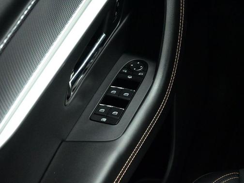 2025 Mazda CX-70 PHEV Premium Plus Package