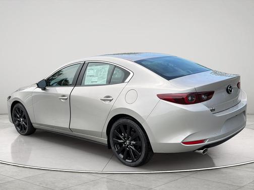 Platinum Quartz Metallic 2026 Mazda Mazda3 2.5 S Select Sport